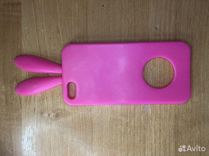 Чехлы на айфон 4s