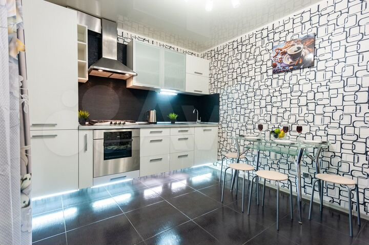 2-к. квартира, 60 м², 2/16 эт.