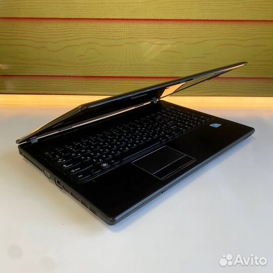 Быстрый ноутбук Lenovo SSD