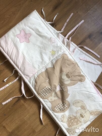 Бортики на детскую кроватку