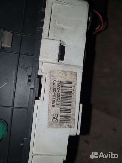 Приборная панель на тайота камри 1998г