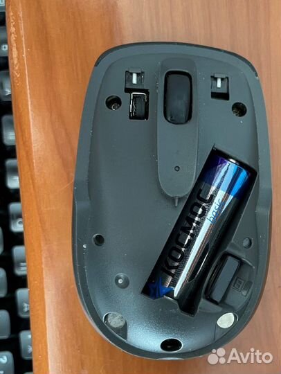 Беспроводная мышь HP morffiuo