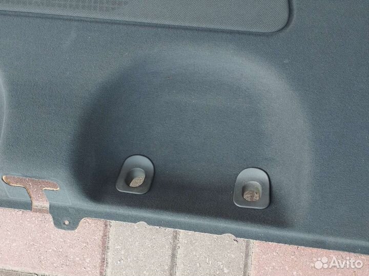 Полка багажника Mercedes W211