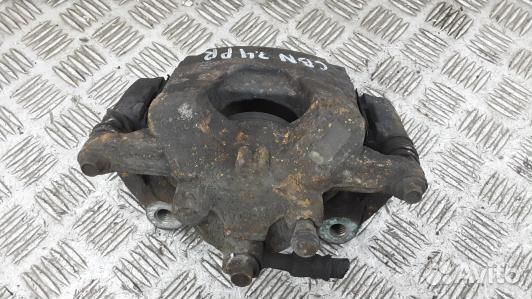 Суппорт тормозной передний правый opel astra J (CB