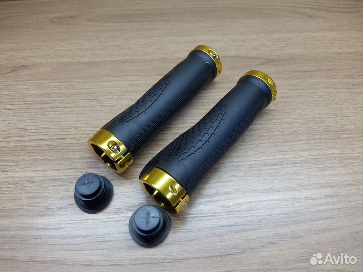 Грипсы велосипедные Ergonomic с фиксаторами