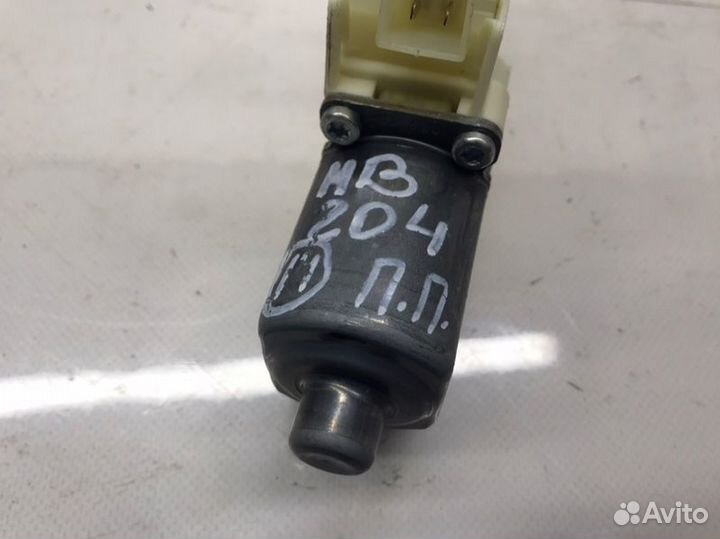 Мотор стеклоподъемника передний правый