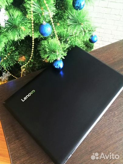 Ноутбук Lenovo