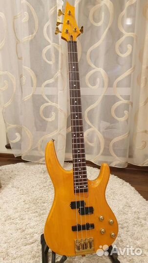 Бас гитара Charvel CSB-075, Japan