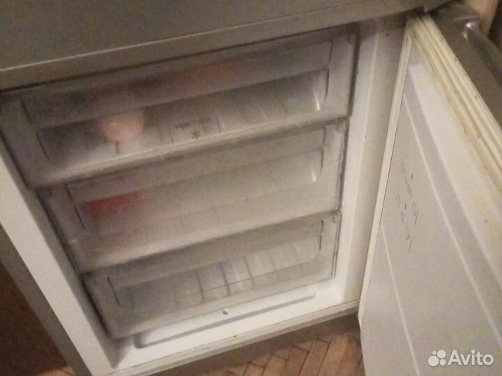 Холодильник