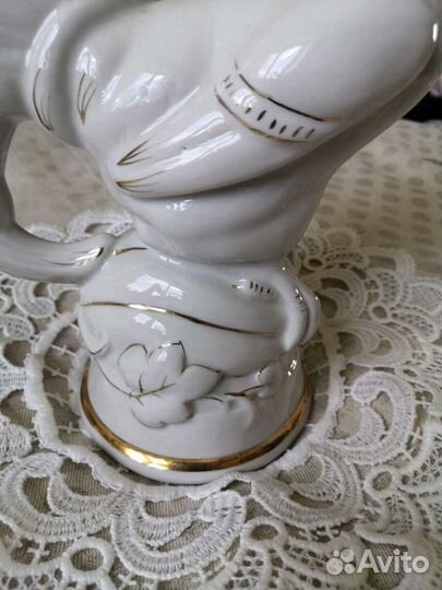 Петух. Фарфор. Кувшин, графин, сосуд