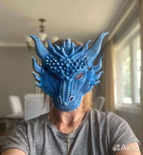 Маска дракон