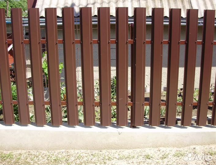 Металлический штакетник для стильного дизайна