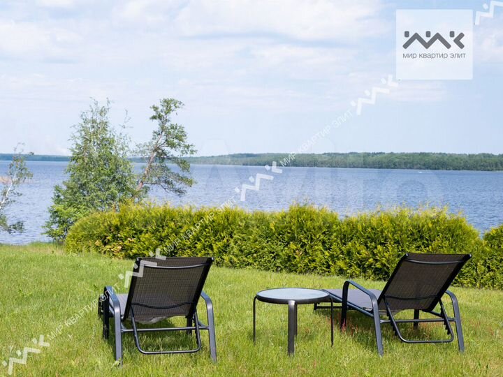 Дом 400 м² на участке 1,1 га