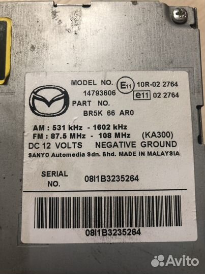 Штатная магнитола на Мазда 3