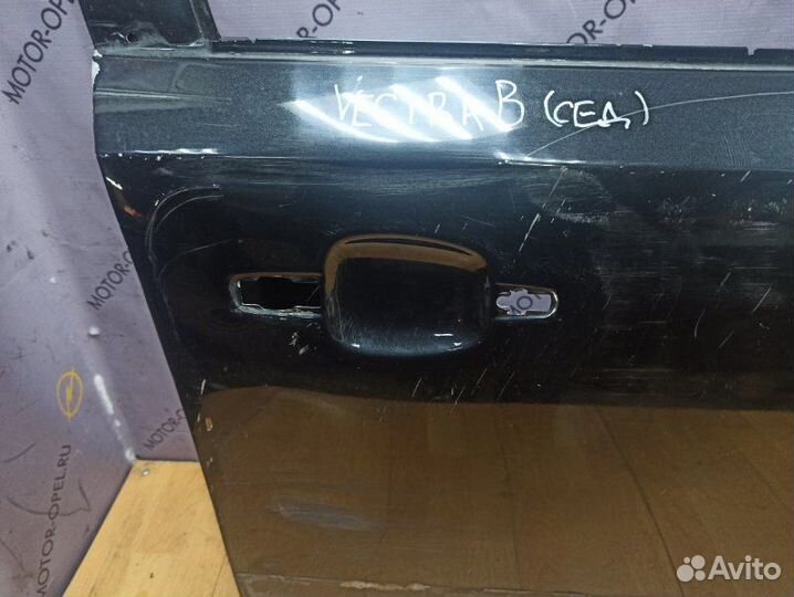 Дверь передняя правая Opel Astra H седан 1999