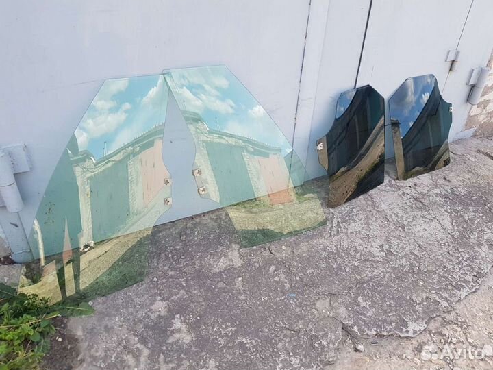 Стекло двери Mazda CX-7 (2006-2012)