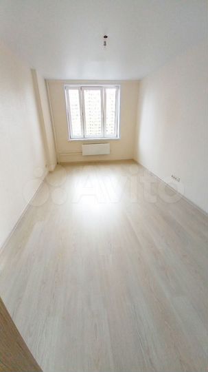 2-к. квартира, 57 м², 14/17 эт.
