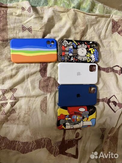 Чехол на iPhone 11