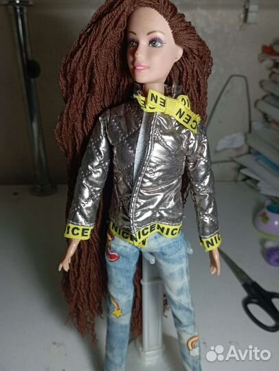 Продаю комплект одежды