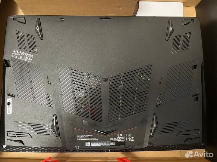 Игровой ноутбук MSI GL73-8SE I7-8750H RTX 2060 6gb