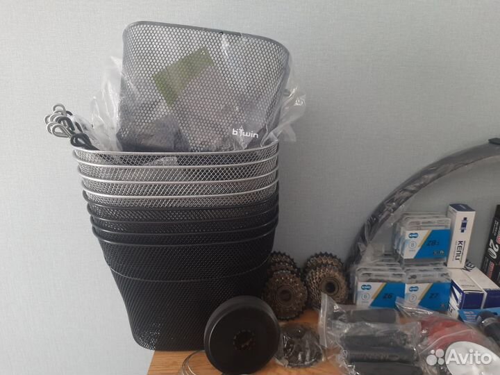 Запчасти для велосипедов новые