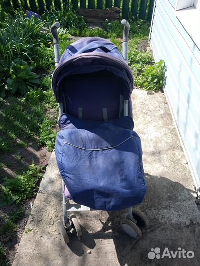 Прогулочная коляска