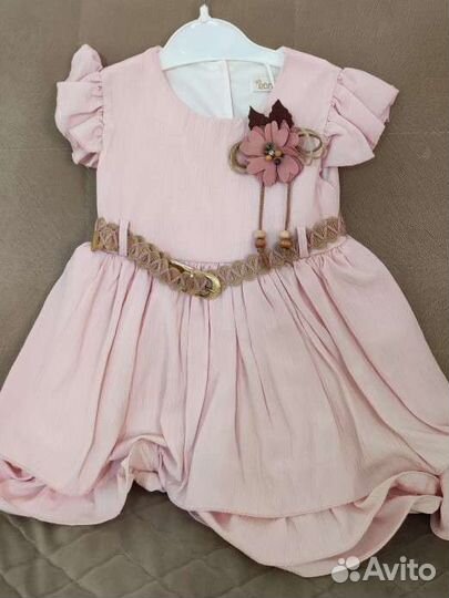 Платье для девочки новое