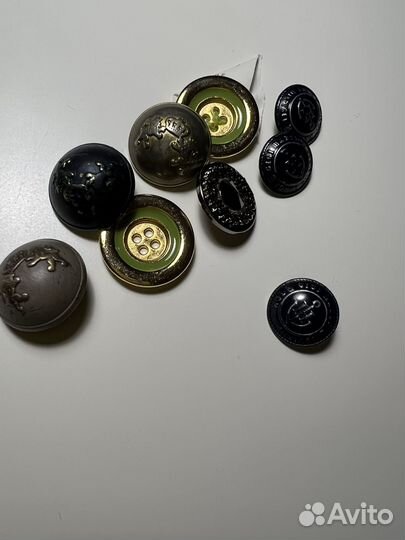 Фурнитура фирменная