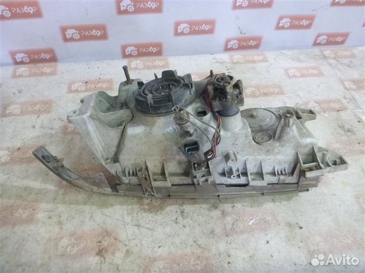 Фара передняя левая Nissan Primera P10 CD20 1991