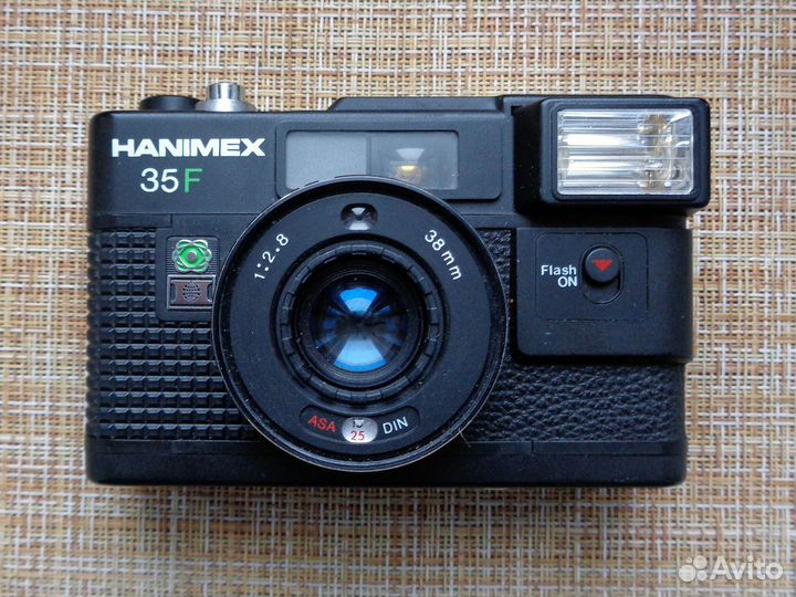Пленочный фотоаппарат Hanimex 35F