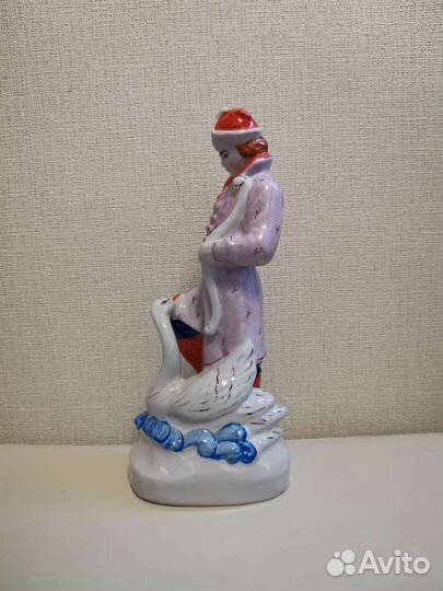 Фарфоровая статуэтка СССР 