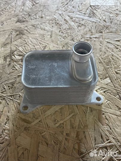 Масляный радиатор Audi A4 B8