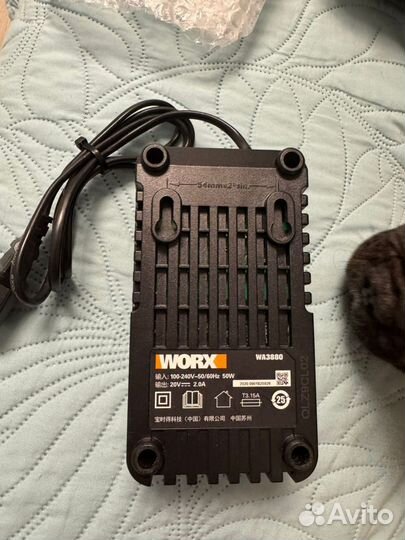 Зарядное устройство worx с аккумулятором 2а