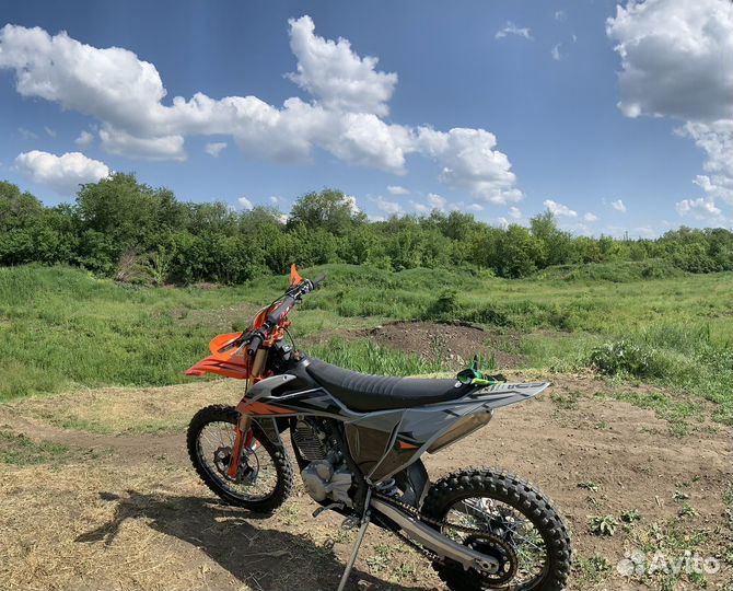 Мотоцикл эндуро GR8