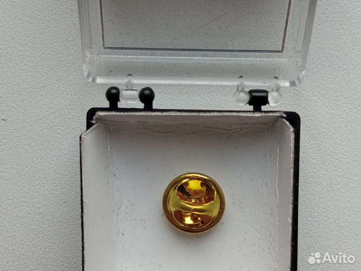 Знак лацканый 