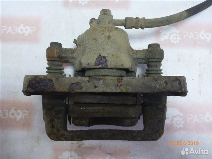 Суппорт задний левый Hyundai Santa Fe SM G4JS 2004