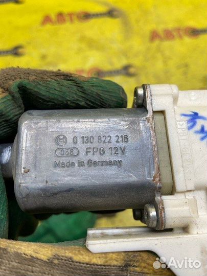 Мотор стеклоподъемника передний правый Ford Focus