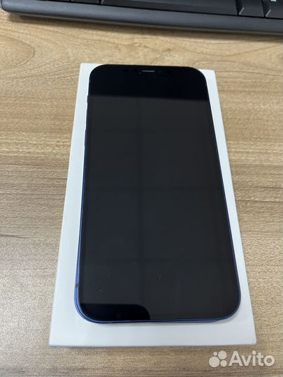 iPhone 12, 64 ГБ