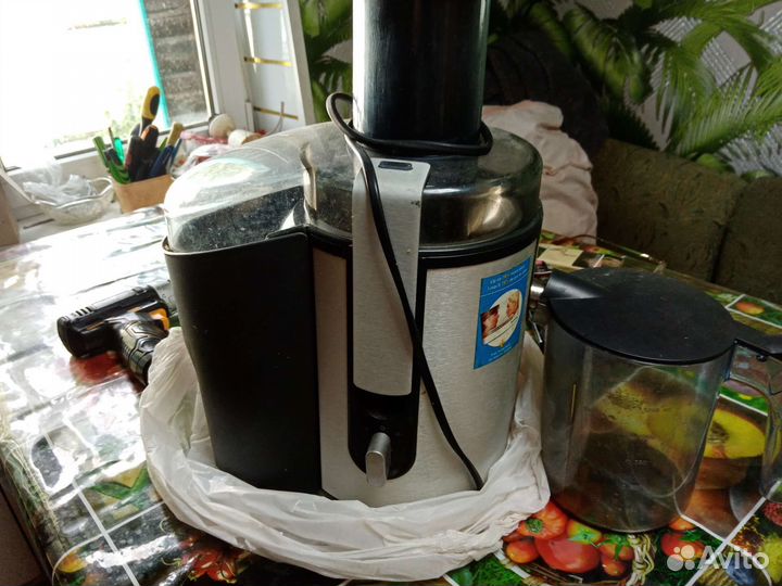 Соковыжималка philips