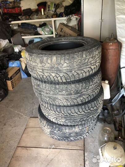 Nokian Tyres NRVi 265/65 R17