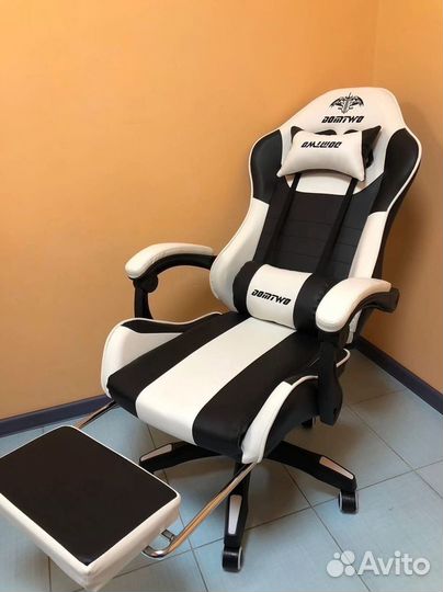 Кресло для игр. Игровое кресло с массажем