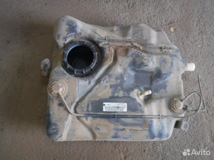 Топливный бак Ford Focus 2 shdb 2007