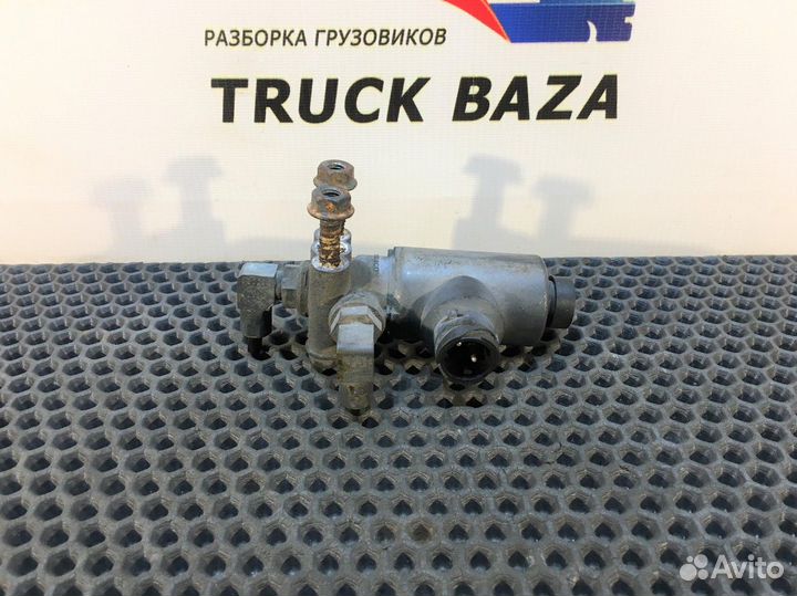 1330025 Клапан электромагнитный