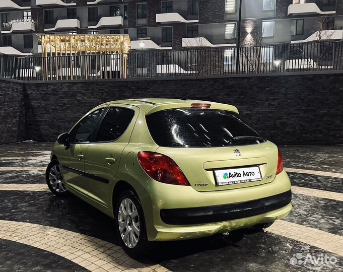 Peugeot 207 1.6 AT, 2007, 126 500 км