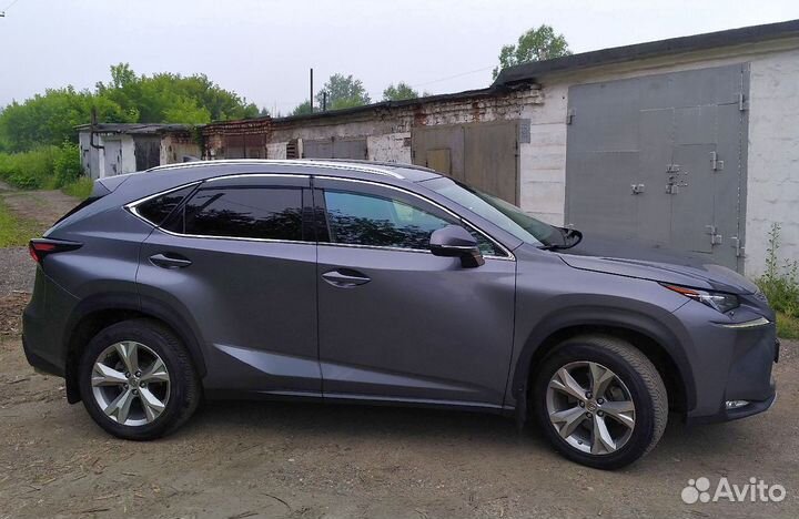 Lexus NX, 2015