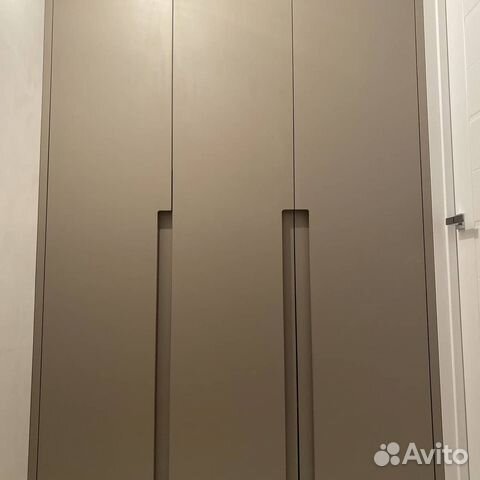 Распашной шкаф на заказ