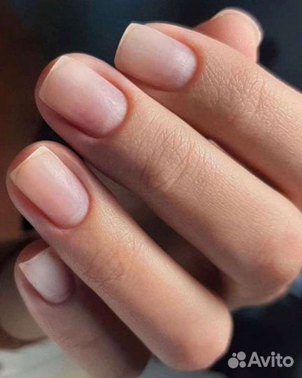 Маникюр и педикюр