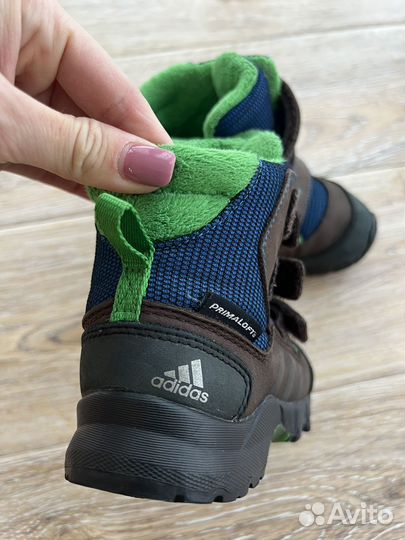 Ботинки Adidas