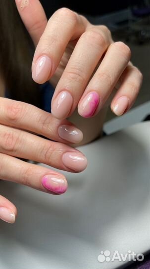 Маникюр, наращивание ногтей