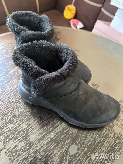 Ботинки -угги 37,5 размер